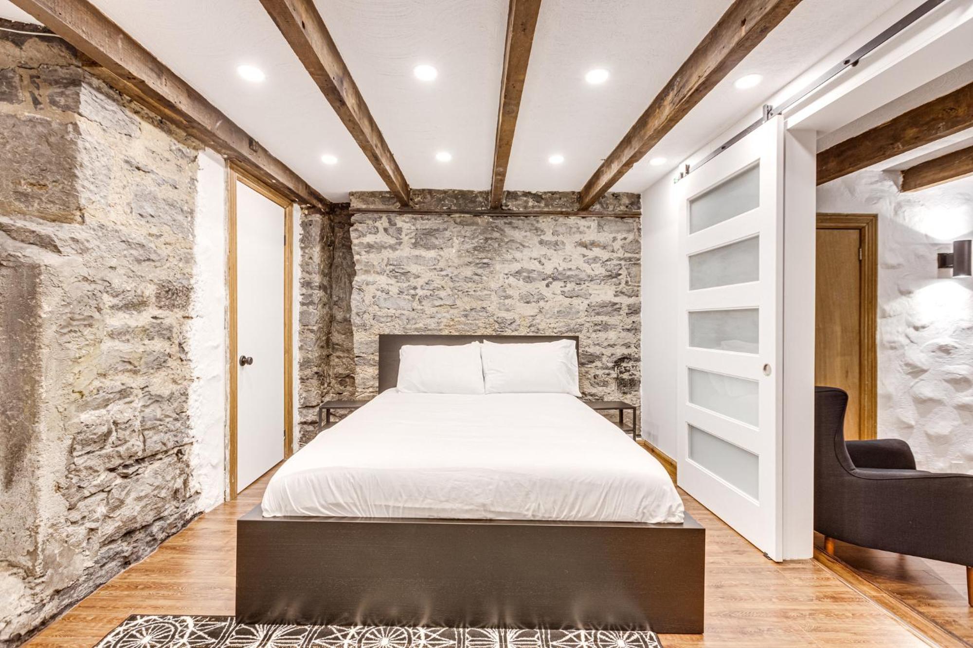 Apartement Saint Andre Montreal Luaran gambar